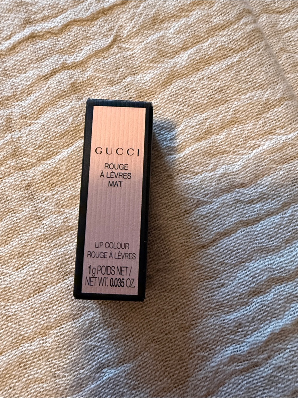 NIB Gucci Matte Lip Colour in Golde Red